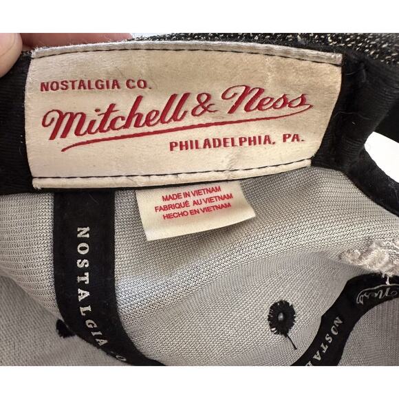 Toronto Raptors Nostalgia Co Mitchell & Ness Basketball SnapBack Cap Hat - Picture 6 of 10